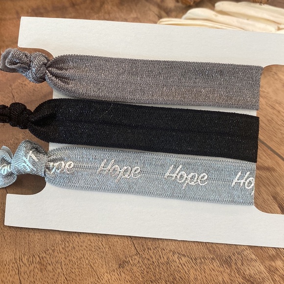 Modern Boho Hair Ties & Bracelet Stacks - Picture 4 of 5